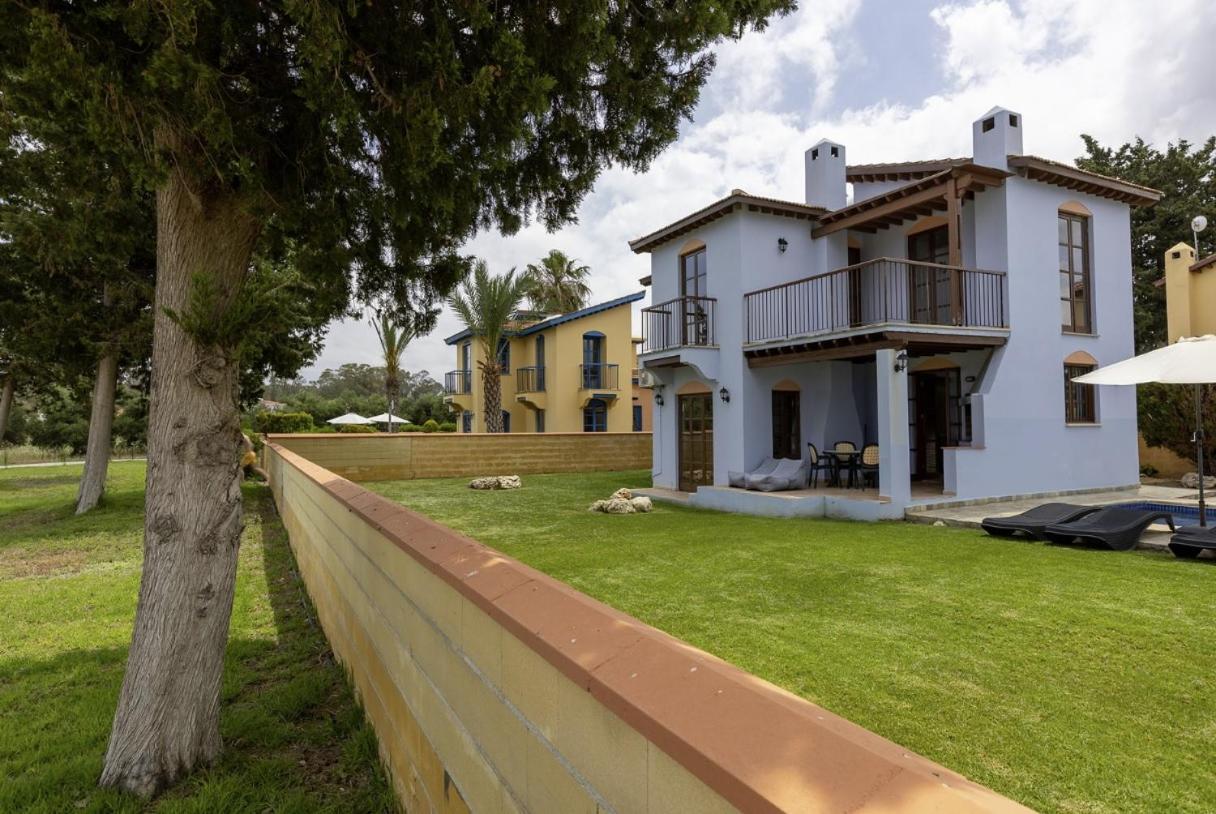 The Olympians Villas Polis ภายนอก รูปภาพ